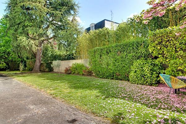 APPARTEMENT RUEIL-MALMAISON BELLE-RIVE 3 PIECES 2 CHAMBRES 2ÈME ET DERNIER ÉTAGE, BALCON, 2 MN A PIED DU RER, TRAVAUX DE RENOVATION ENERGETIQUE VOTES ET PAYES