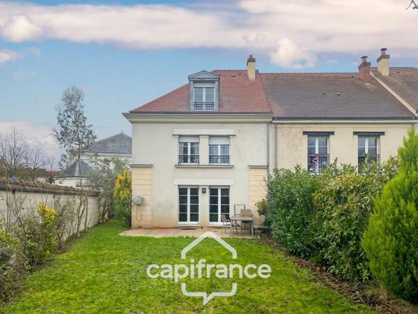 Maison à vendre à BAILLY ROMAINVILLIERS (77) 8 pièces – 6 chambres – 141 m² – Terrasse - Jardin - Garage