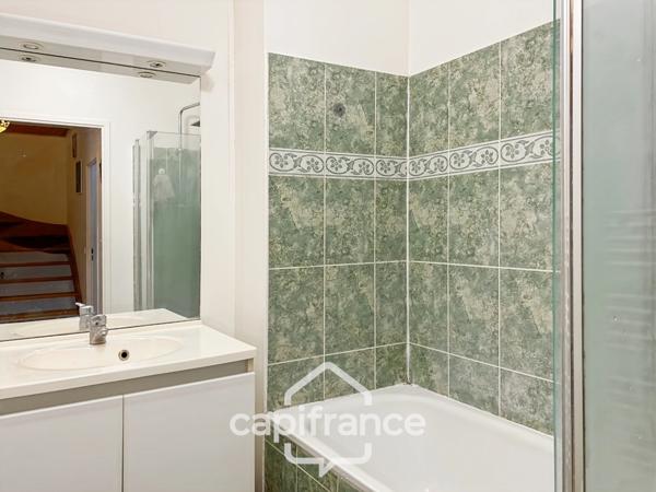 Maison à vendre à BAILLY ROMAINVILLIERS (77) 8 pièces – 6 chambres – 141 m² – Terrasse - Jardin - Garage
