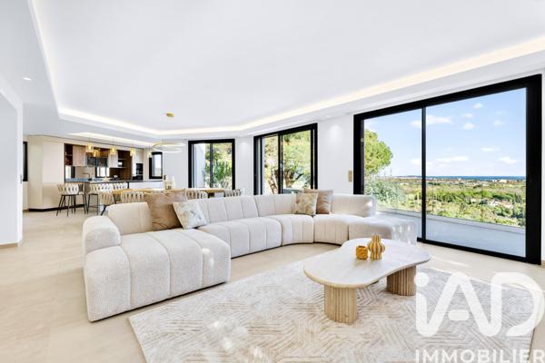 Maison à vendre 8 pièces 200 m² Mandelieu-la-Napoule