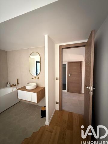 Maison à vendre 8 pièces 200 m² Mandelieu-la-Napoule