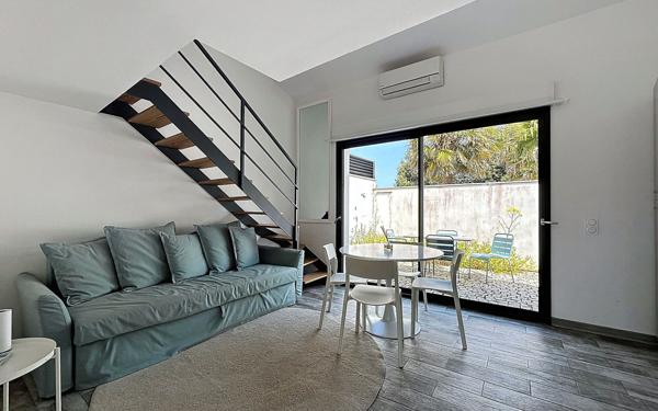 Maison à vendre    6 pièces • 198,25 m2 Nieul-sur-Mer