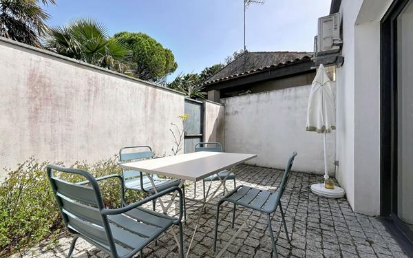 Maison à vendre    6 pièces • 198,25 m2 Nieul-sur-Mer