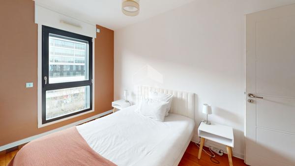 Appartement Paris 4 pièces 93 m2 avec balcon