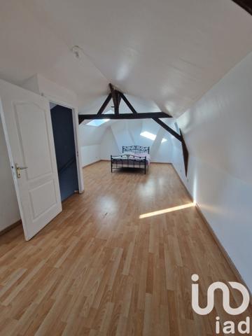 Maison 8 pièces de 190 m² à Anzin (59410)