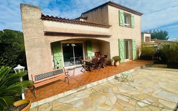 Maison à vendre    5 pièces • 108,83 m2 La Seyne-sur-Mer