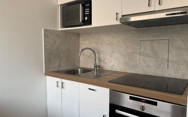 Appartement à louer    1 pièce • 27,54 m2 Paris 12