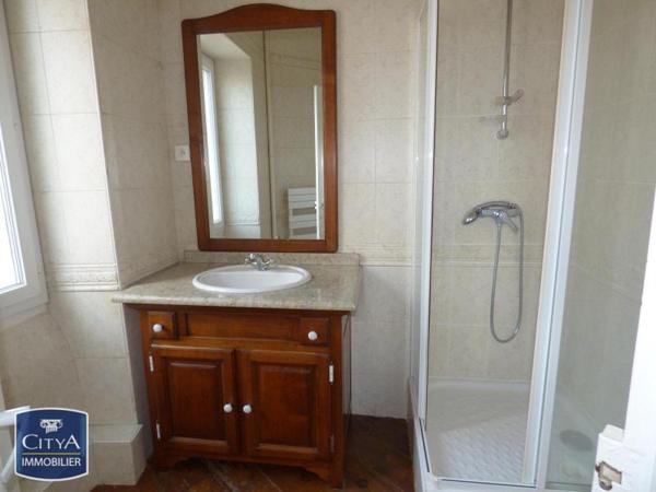 Appartement à louer 4 pièces 83.43m²