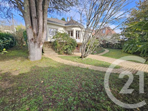 Maison à vendre  7 pièces - 222,73 m2 LE PALAIS SUR VIENNE - 87