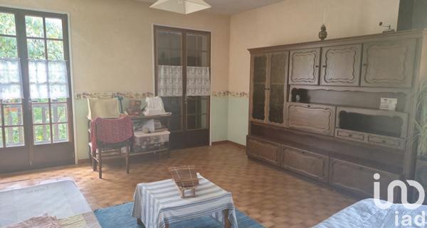 Maison à vendre 11 pièces 242 m² Saint-Léonard-de-Noblat