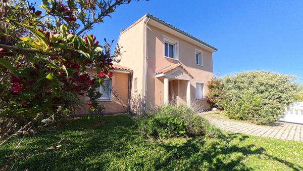 Maison 6 pièce(s) 4 chambre(s) 148 m²