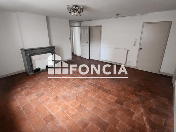 Location Appartement 2 pièces 46.29 m² - 9 AVENUE FRANKLIN ROOSEVELT Nimes 30900