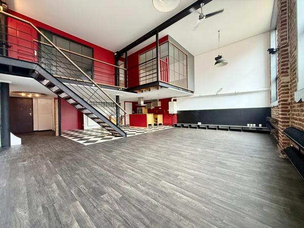 Vivez l’histoire, habitez l’exception, véritable Loft de 132 m² 2 Chambres dans un emblématique bâtiment de Roubaix