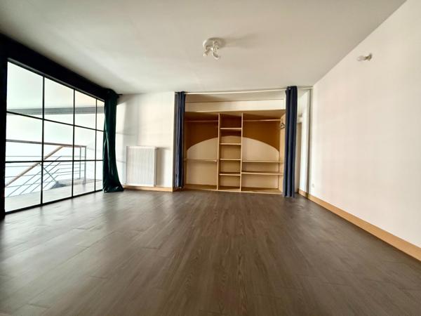 Vivez l’histoire, habitez l’exception, véritable Loft de 132 m² 2 Chambres dans un emblématique bâtiment de Roubaix
