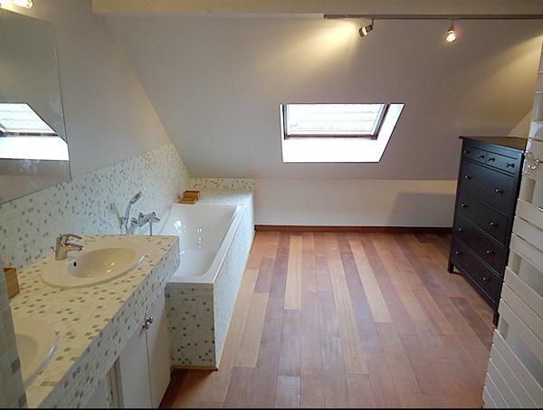 Vente Immeuble317 m² - 12 Pièces - DIVONNE LES BAINS (1220)