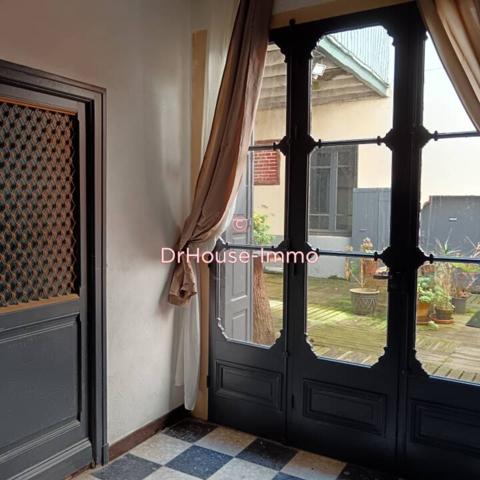 Maison à vendre 14 pièces de 560 m²