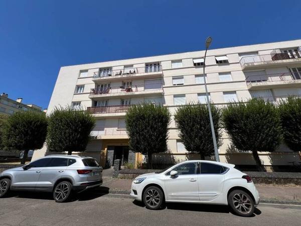 Appartement 3 pièces                                        - 44300 Nantes - Boulevard des Poilus Réf : 12224