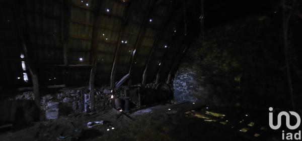 House for sale 2 rooms 250 m² Ally