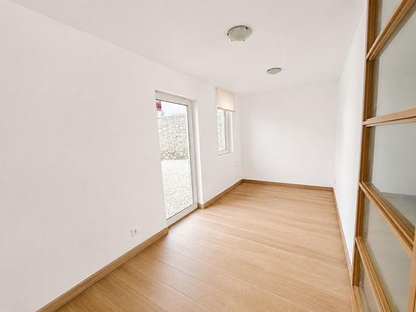 PORSPODER - LOCAL COMMERCIAL emplacement premium , Porspoder