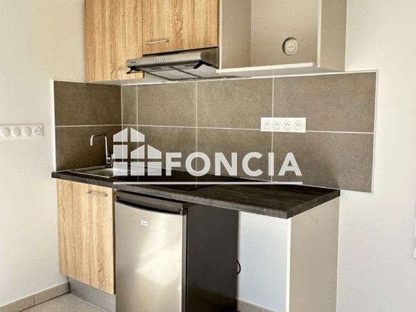 Location Studio 24.78 m² - 5 RUE BRANTOME Limoges 87000