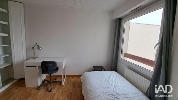 Location appartement 1 pièce 10 m² Cergy
