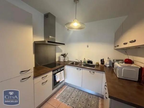 Appartement à louer 3 pièces 75.32m² Ferney-Voltaire (01210)