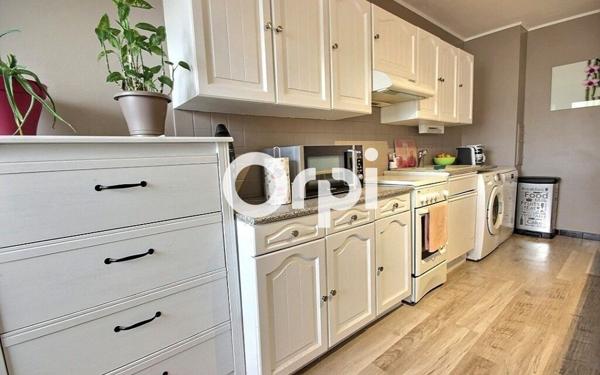 Appartement à vendre    4 pièces • 80,56 m2 Élancourt