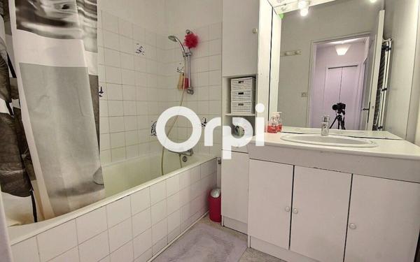 Appartement à vendre    4 pièces • 80,56 m2 Élancourt