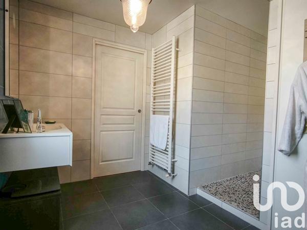 Maison à vendre 9 pièces 190 m² Entraygues-sur-Truyère