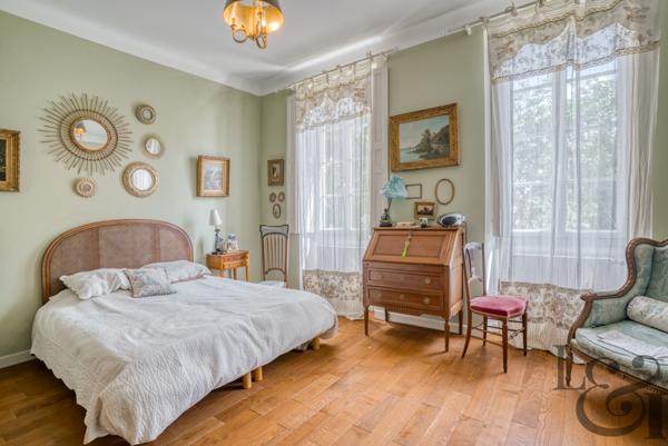 Maison de Maitre à vendre rive droite de Villeneuve-sur-Lot