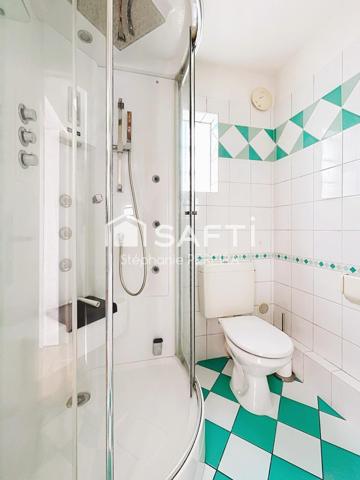 Maison non mitoyenne, RER E à 10min à pied