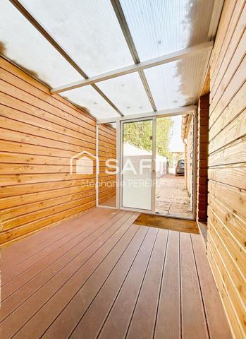 Maison non mitoyenne, RER E à 10min à pied