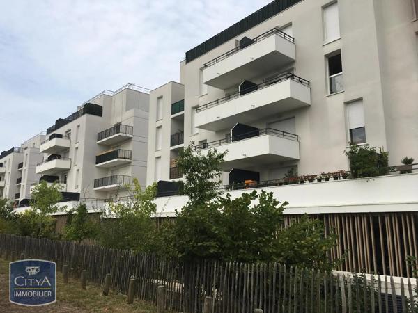 Appartement à louer 3 pièces 63m² Lormont (33310)