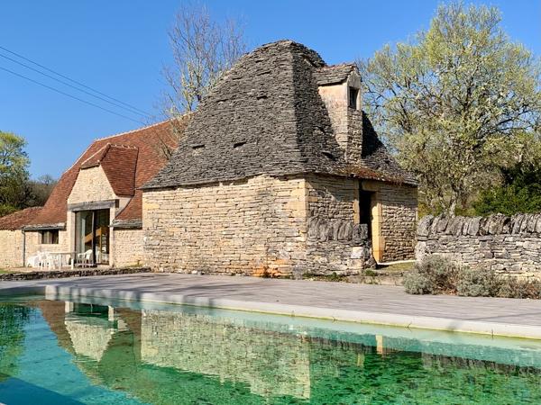 Propriété en pierre - 2 maisons indépendantes, piscine, dépendances, terrain de près d'1 Hectare - Catus
