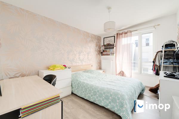 NANCY // DUPLEX EN DERNIER ÉTAGE // TERRASSE // PARKINGS // COUP DE COEUR