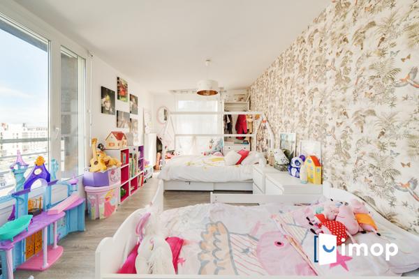 NANCY // DUPLEX EN DERNIER ÉTAGE // TERRASSE // PARKINGS // COUP DE COEUR