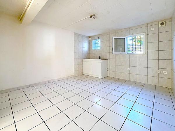 GRAND T2 EN RDC AVEC JARDIN, DÉPENDANCE ET EXPOSITION SUD ? SANS CHARGE, QUARTIER CALME À PAMIERS