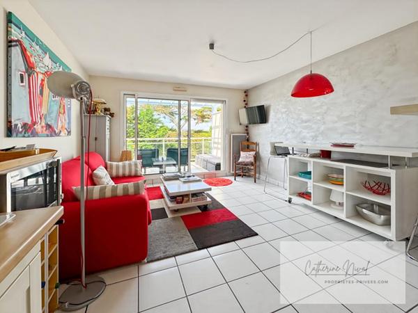 LA BAULE Appartement 2 pièces ,  Dernier étage ,  Vue mer et  parc ,  ascenseur, Résidence avec piscines