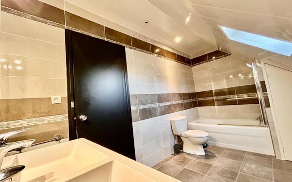 Maison à vendre    9 pièces •  Mennecy