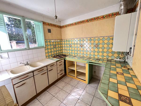 Charmante maison 2 chambres + bureau avec extérieur