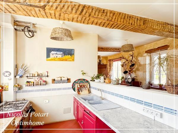 Maison familiale de 179 m² avec dépendances sur 2 475 m² de terrain – Proximité immédiate d'Estrées-St-Denis