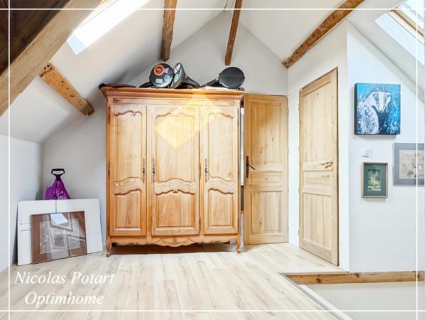 Maison familiale de 179 m² avec dépendances sur 2 475 m² de terrain – Proximité immédiate d'Estrées-St-Denis