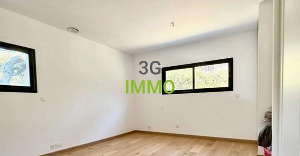 Vente / Maison contemporaine à Nîmes (30000)