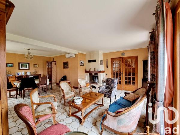 Maison à vendre 5 pièces 155 m² Saint-Martin-la-Pallu