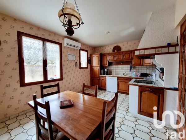 Maison à vendre 5 pièces 155 m² Saint-Martin-la-Pallu