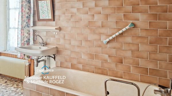 Immeuble de rapport à vendre COURPIERE (63)