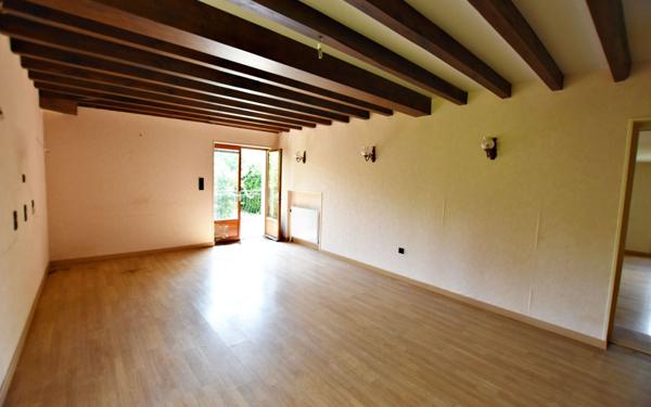 Maison à vendre    7 pièces • 279,50 m2 Chandon