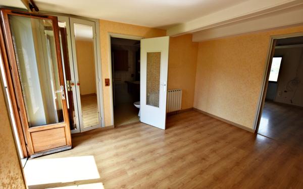 Maison à vendre    7 pièces • 279,50 m2 Chandon