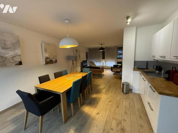 Appartement dernier étage de type 3 Valenciennes centre avec balcon et  parking