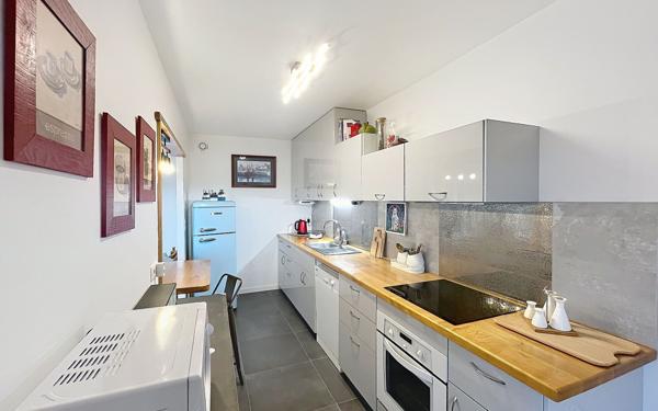 Appartement à vendre    3 pièces • 63,78 m2 Bayonne